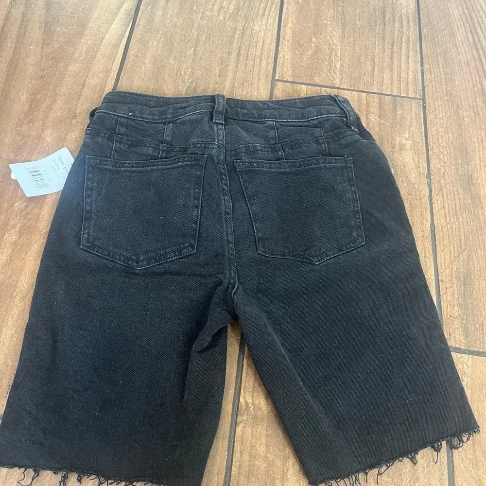 NWT we the free FREE PEOPLE avery bermuda short black size 24